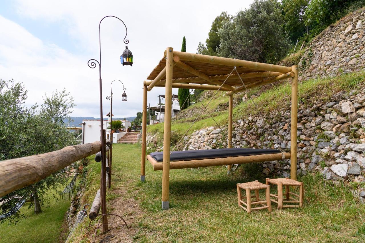 Soqquadro Art&Relax - Spotorno Apartamento Exterior foto