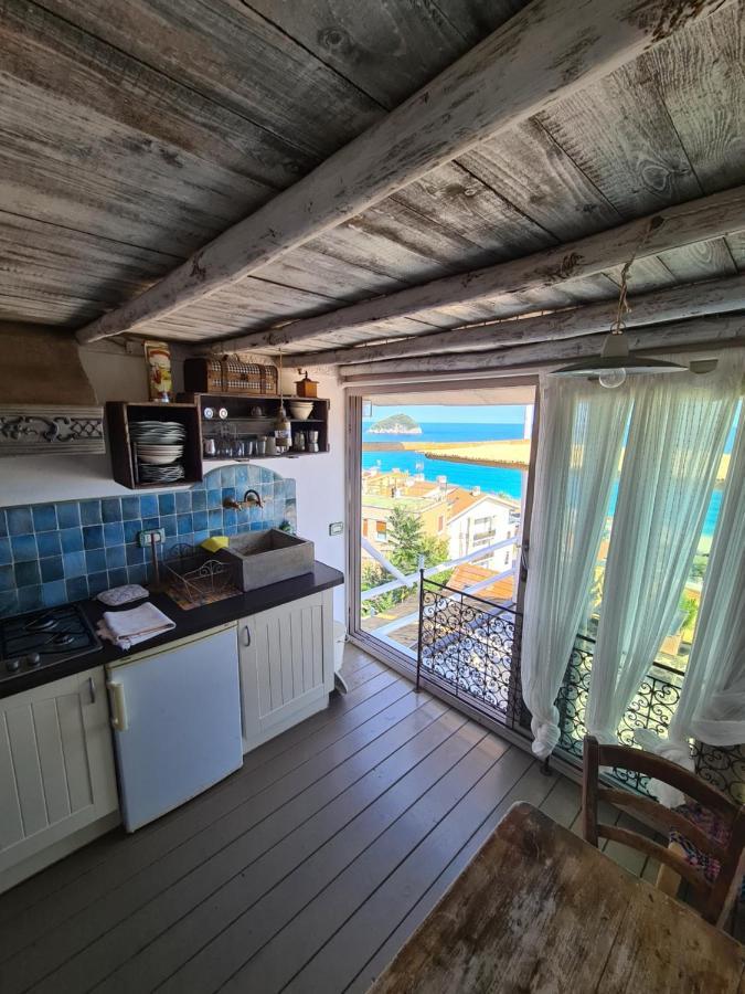 Soqquadro Art&Relax - Spotorno Apartamento Exterior foto
