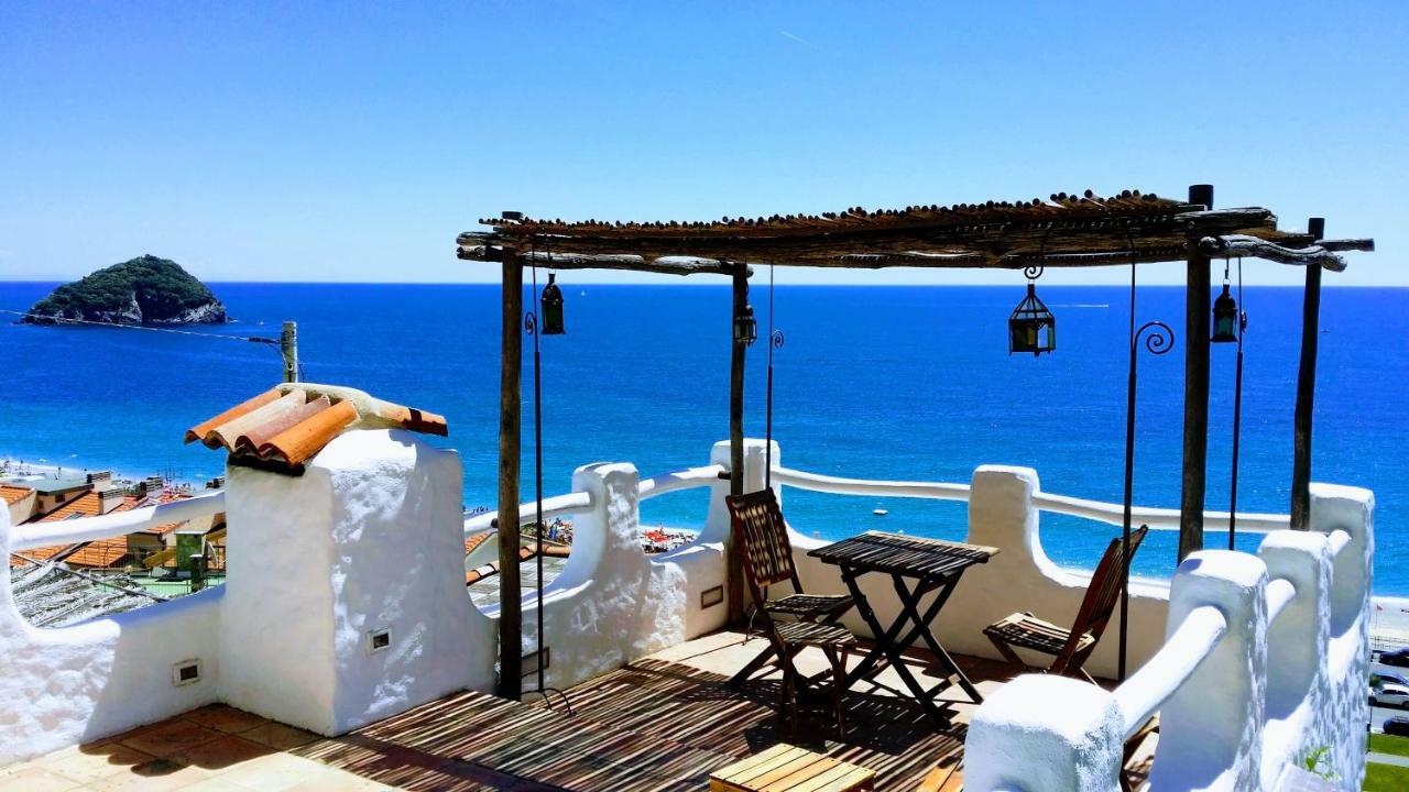 Soqquadro Art&Relax - Spotorno Apartamento Exterior foto
