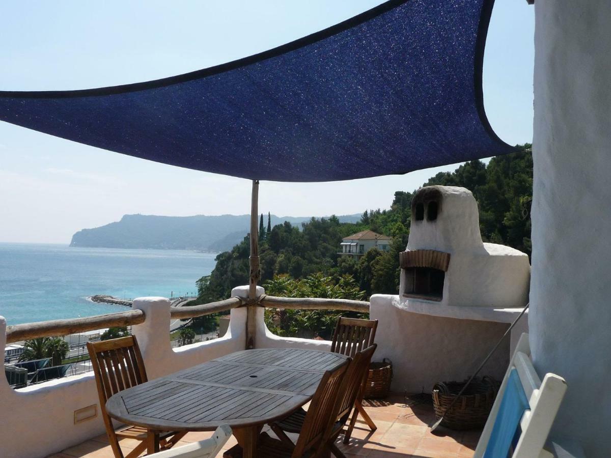 Soqquadro Art&Relax - Spotorno Apartamento Exterior foto